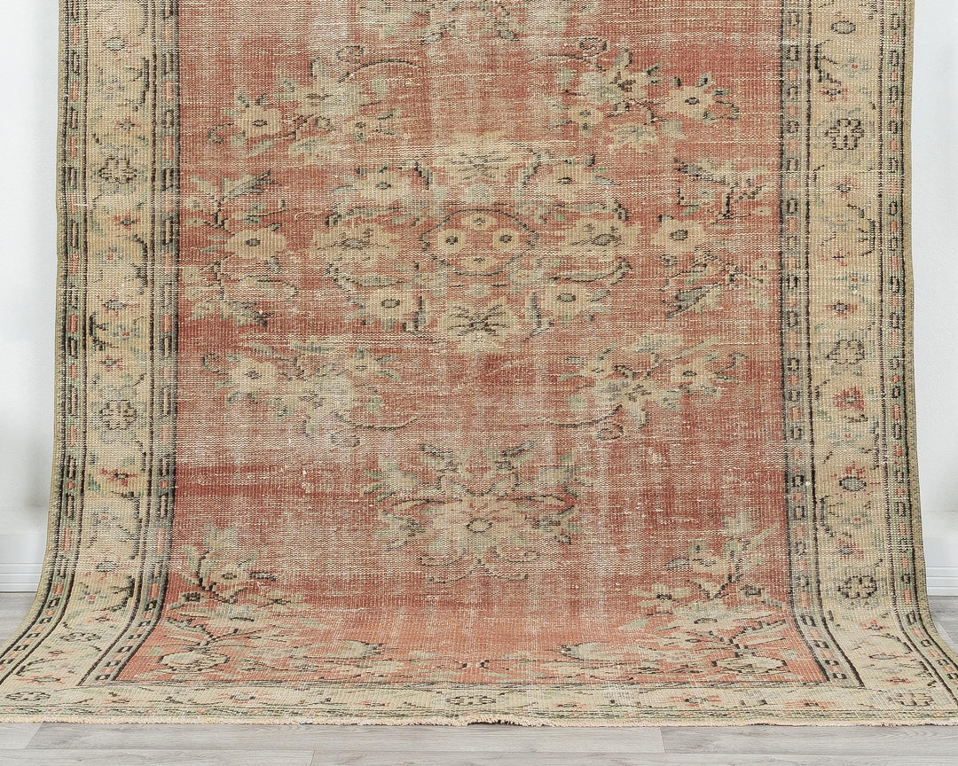 Faded Oushak Rug 5' 7" x 8' 2" | No. VR53362