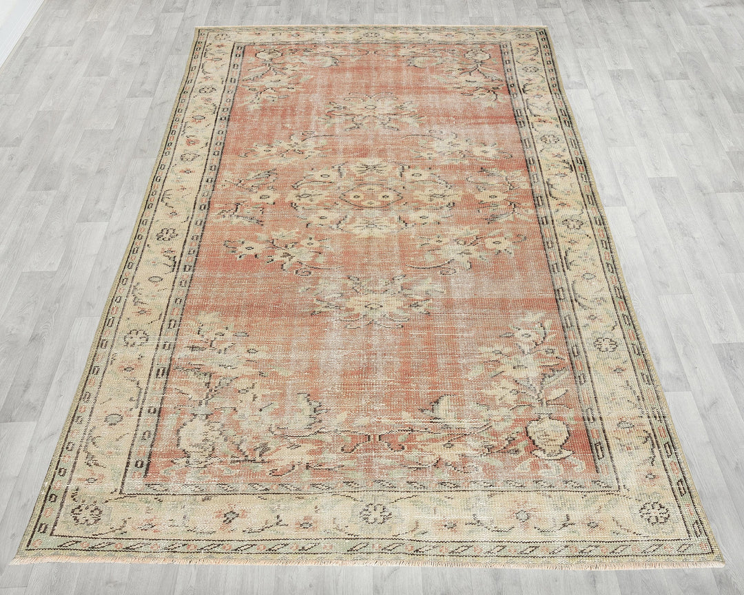 Faded Oushak Rug 5' 7" x 8' 2" | No. VR53362