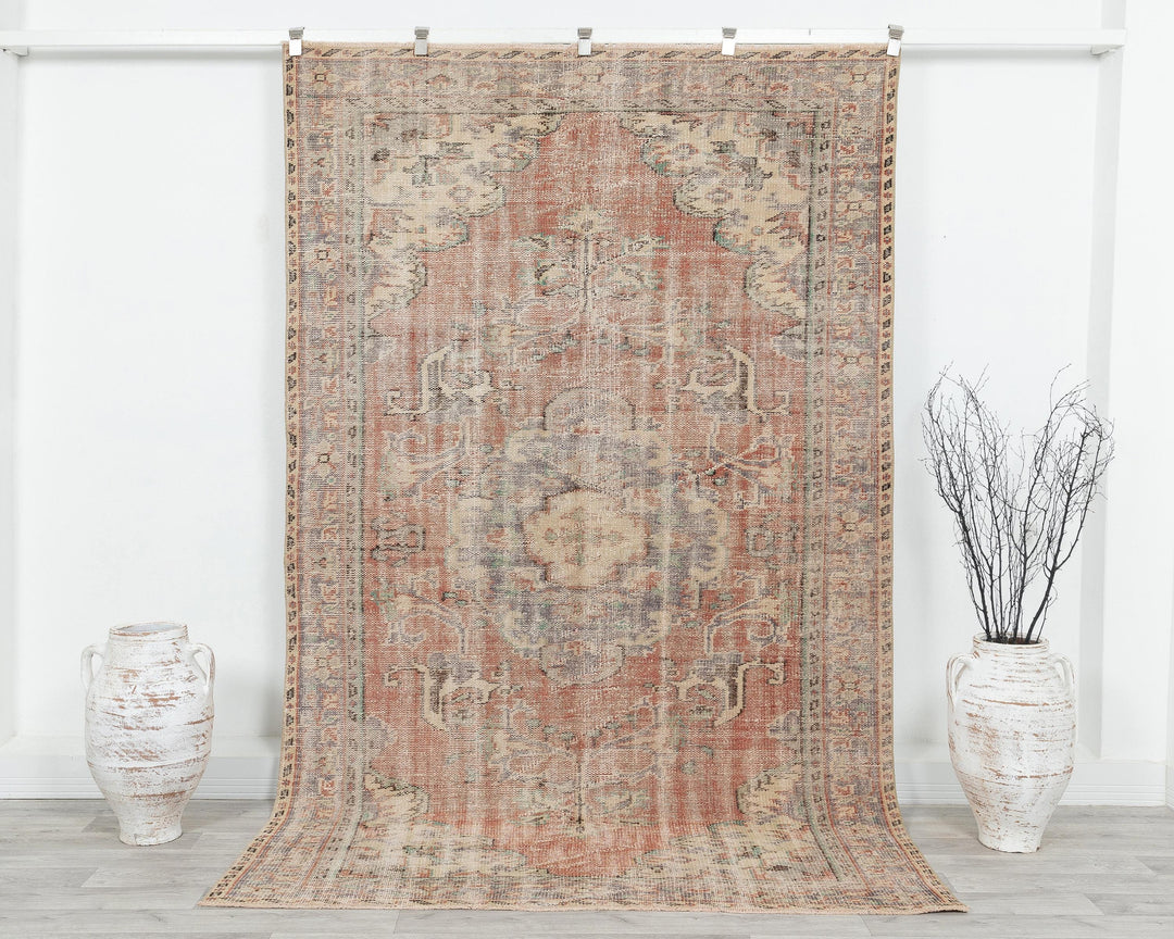 Faded Oushak Rug 5' 5" x 8' 8" | No. VR91476