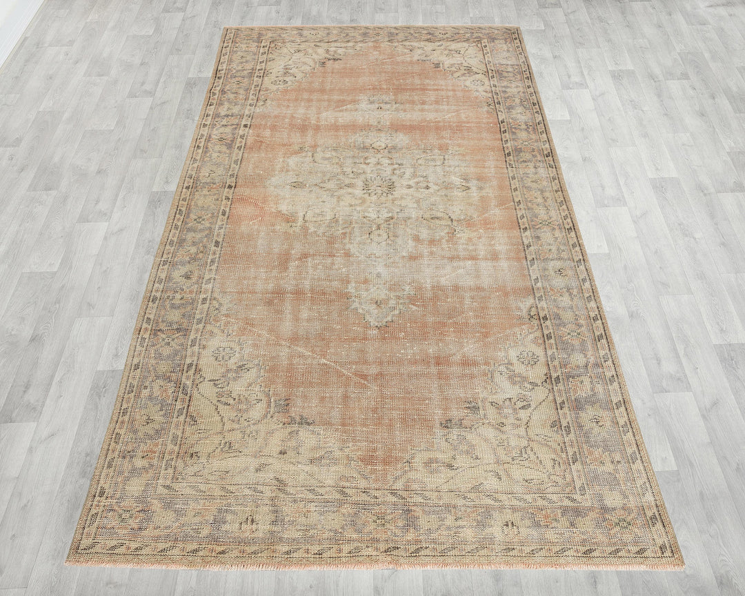 Faded Oushak Rug 5' 5" x 9' 5" | No. VR51548
