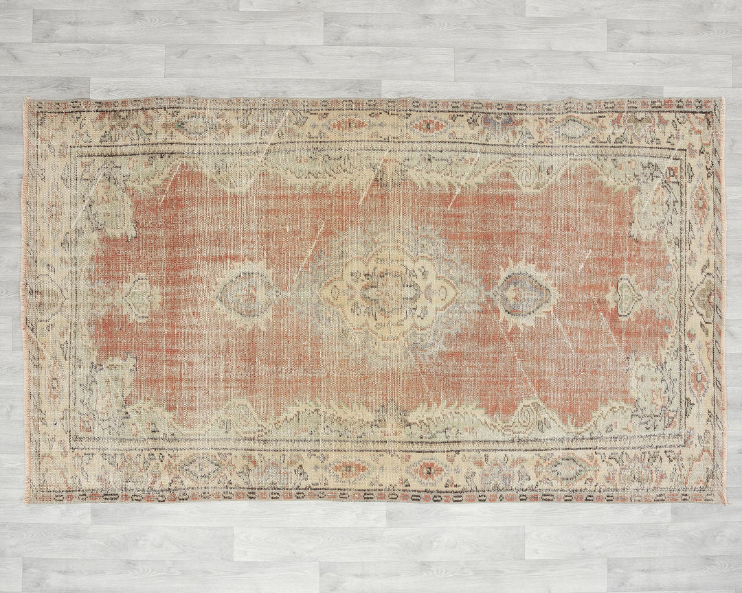 Faded Oushak Rug 4' 10" x 8' | No. VR42209