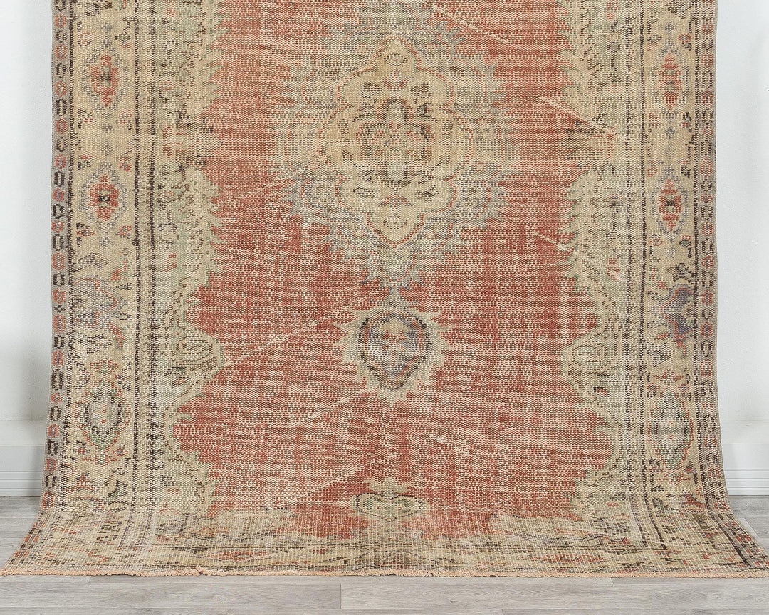 Faded Oushak Rug 4' 10" x 8' | No. VR42209
