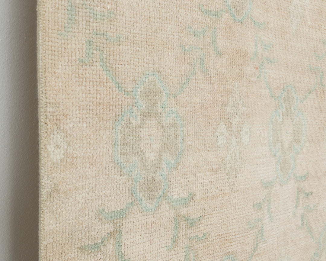 Beige Oushak Rug 4' 6" x 10' 6" | No. VR29430