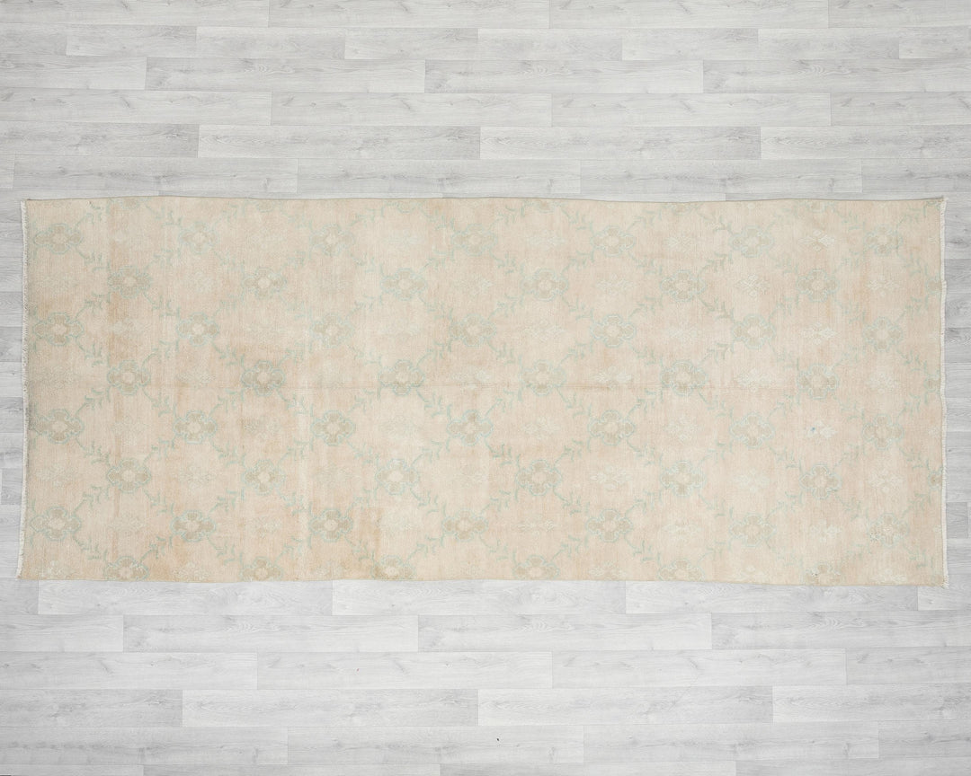 Beige Oushak Rug 4' 6" x 10' 6" | No. VR29430