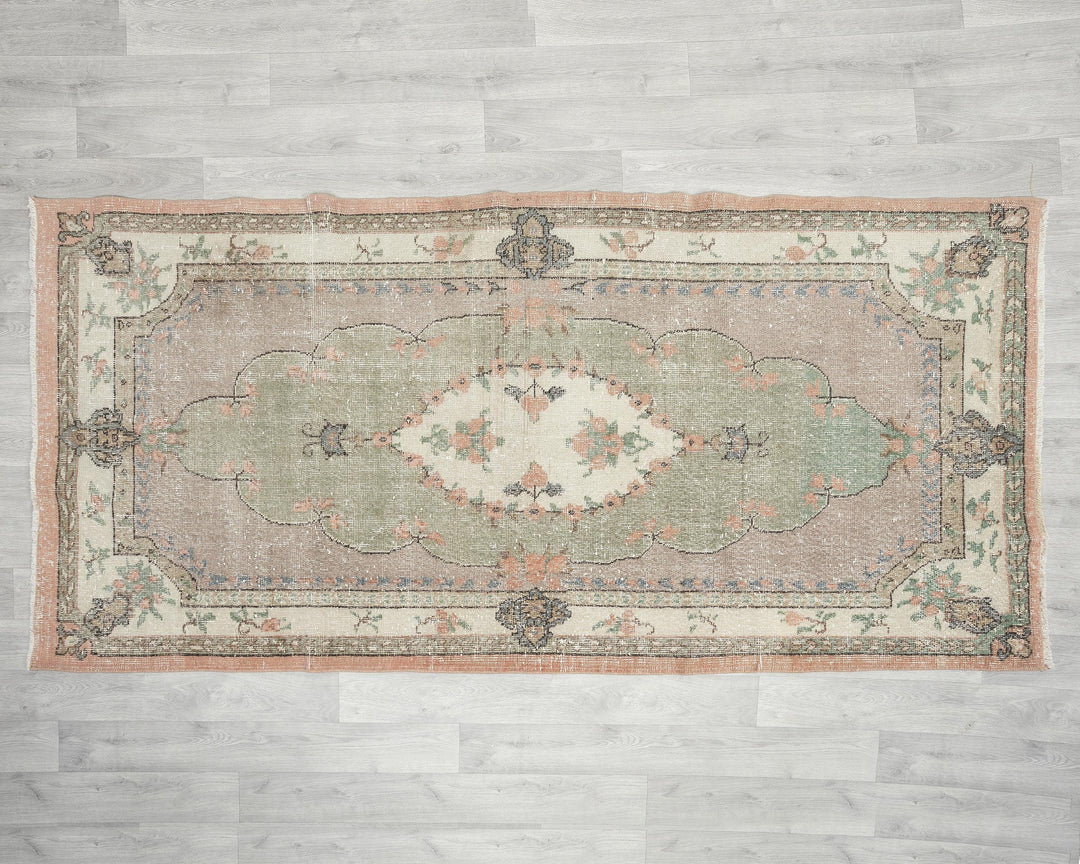Oushak Rug 7' 9" x 3' 9" | No. VR69224