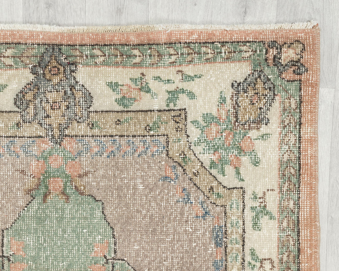Oushak Rug 7' 9" x 3' 9" | No. VR69224
