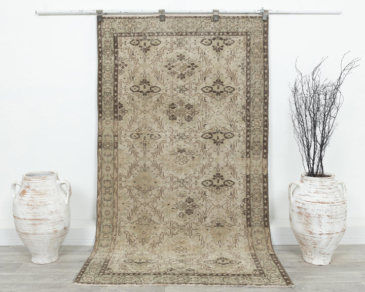 Vintage Turkish Rug 6' 8" x 3' 8" | No. VR35382