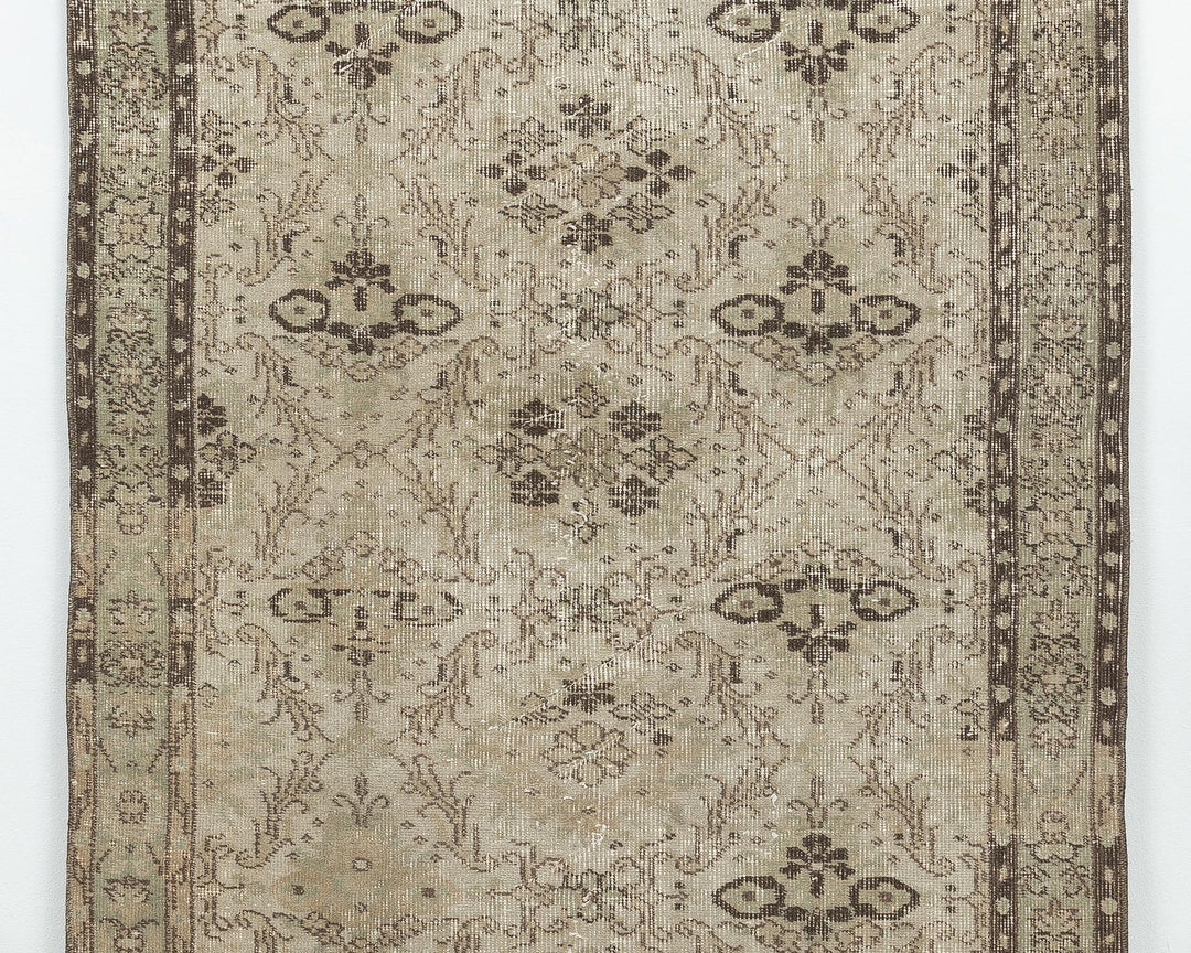 Vintage Turkish Rug 6' 8" x 3' 8" | No. VR35382