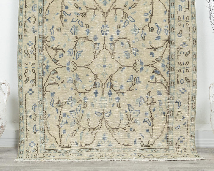 Beige Oushak Rug 3' 11" x 7' 3" | No. VR21117