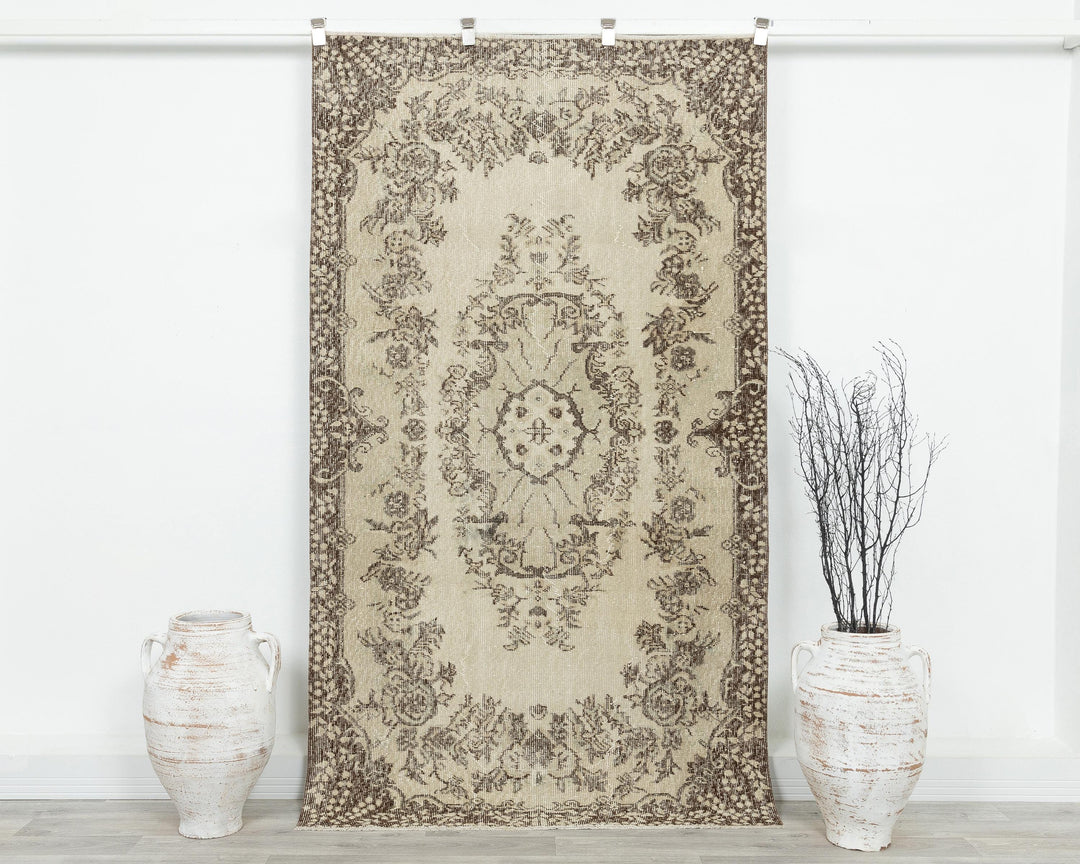 Beige Oushak Rug 4' x 7' | No. VR50661