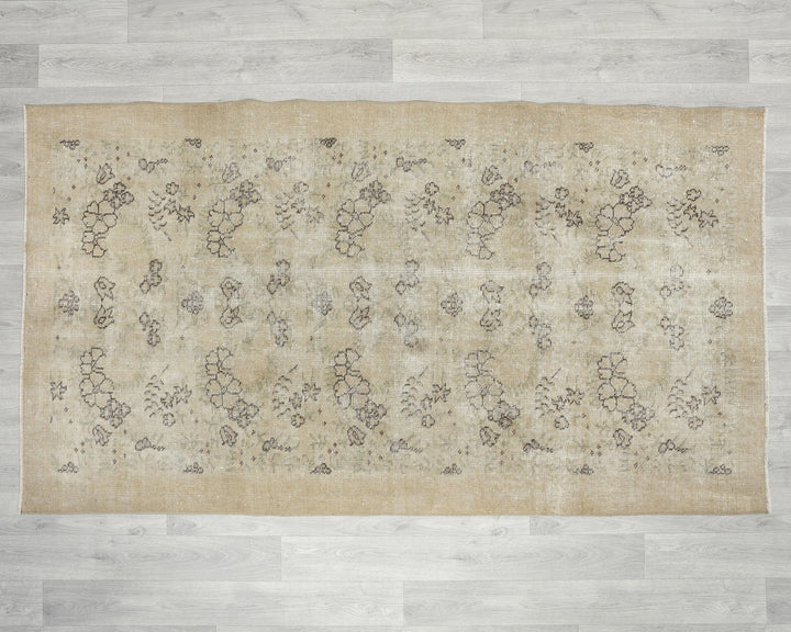 Beige Oushak Rug 6' 8" x 3' 9" | No. VR97662