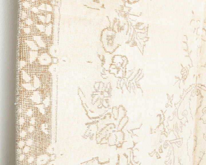 Brown Oushak Rug 9' 5" x 4' 11" | No. VR85519