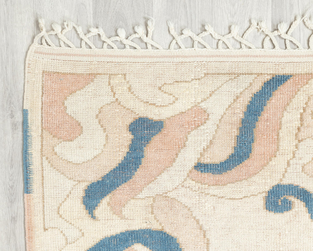 Oushak Rug 4' 4" x 6' 2" | No. VR60204