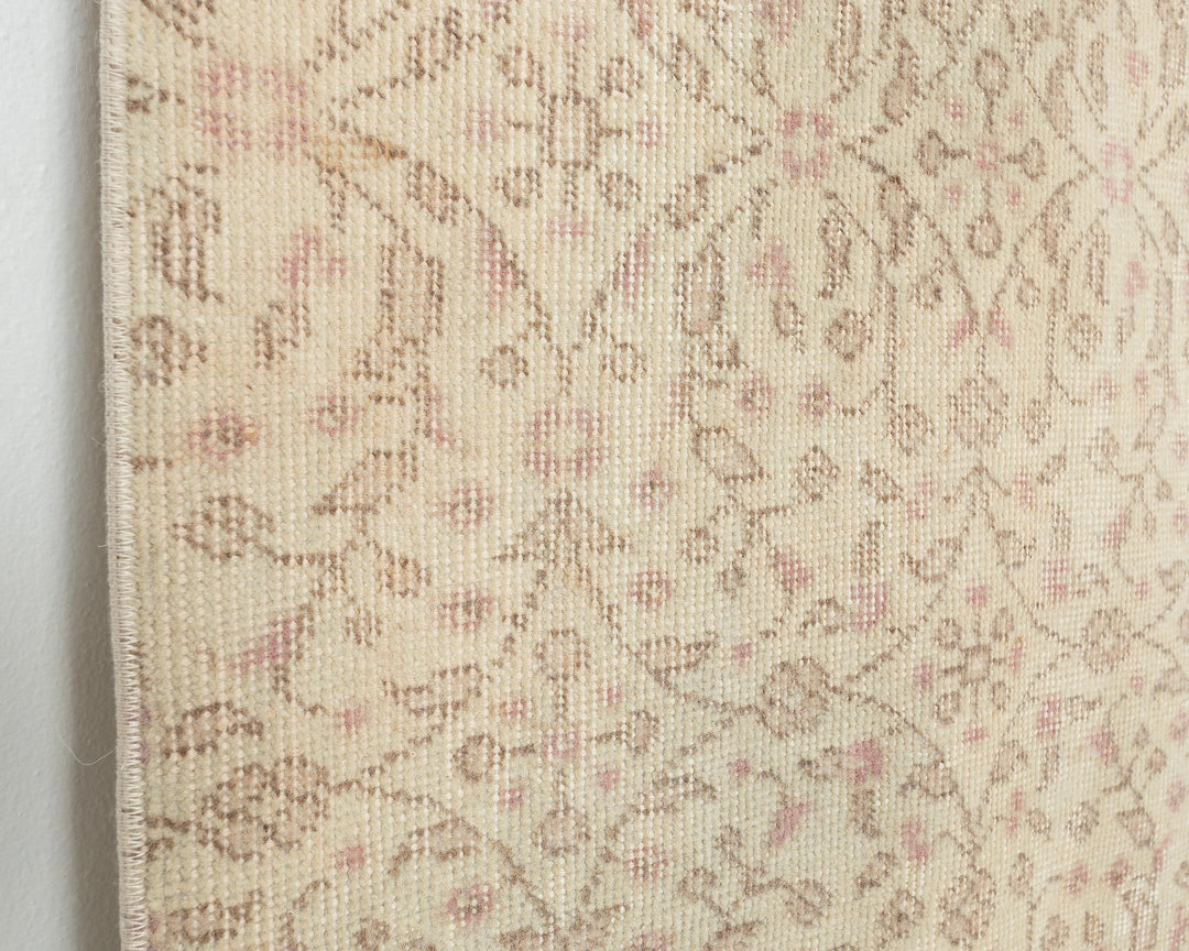 Beige Oushak Rug 3' 8" x 6' 7" | No. VR95336