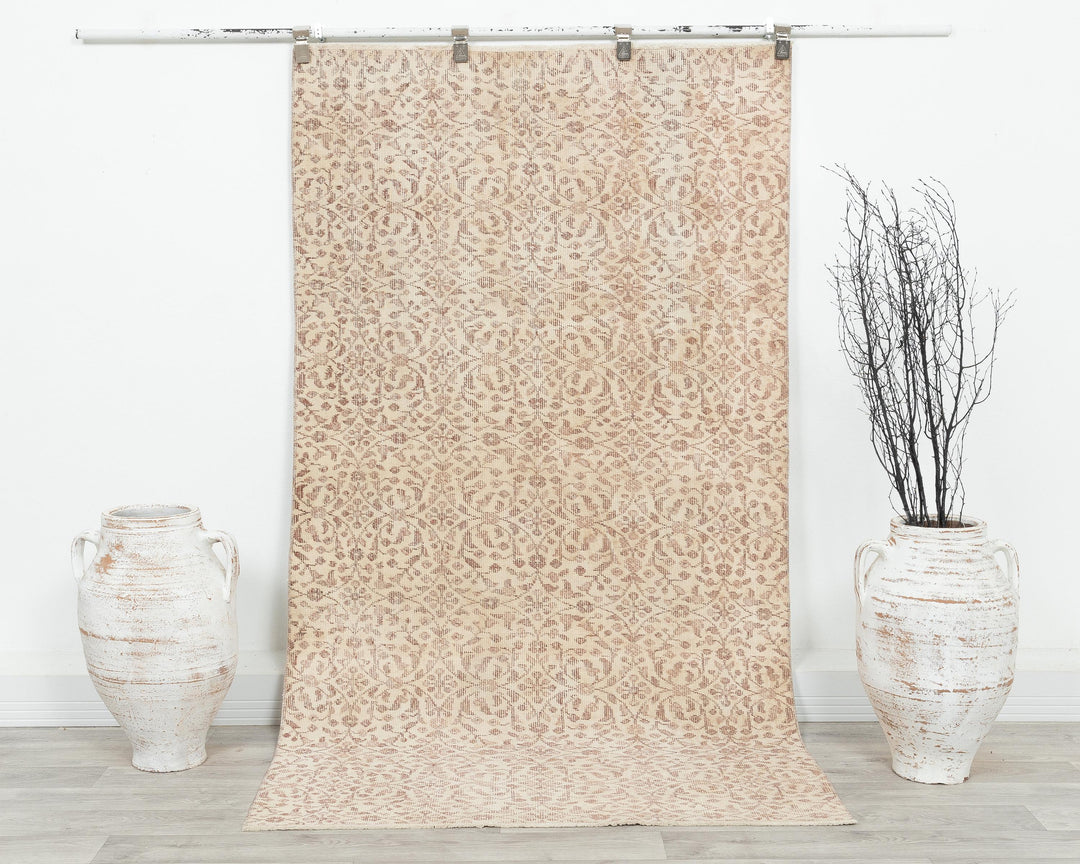 Beige Oushak Rug 3' 8" x 6' 10" | No. VR58438