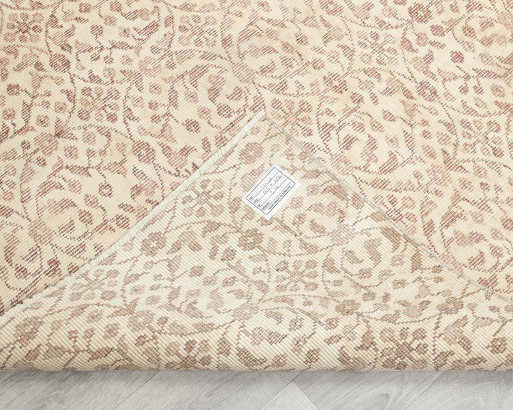Beige Oushak Rug 3' 8" x 6' 10" | No. VR58438