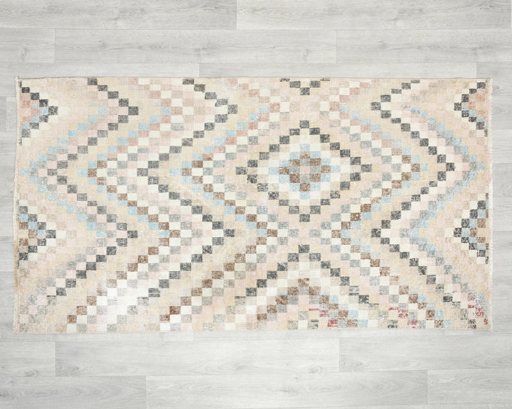 Neutral Oushak Rug 3' x 5' 7" | No. VR84825