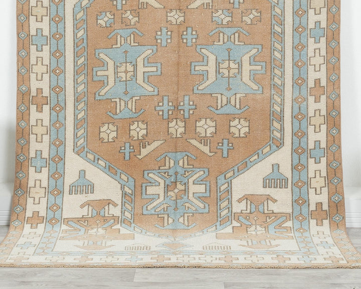 Neutral Oushak Rug 4' 3" x 6' 5" | No. VR77054