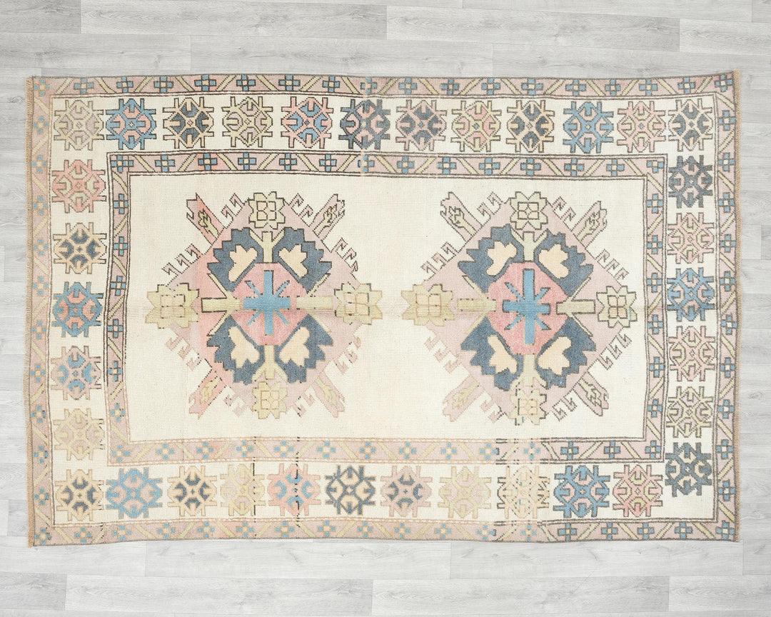 Faded Oushak Rug 7' 10" x 5' 5" | No. VR57354