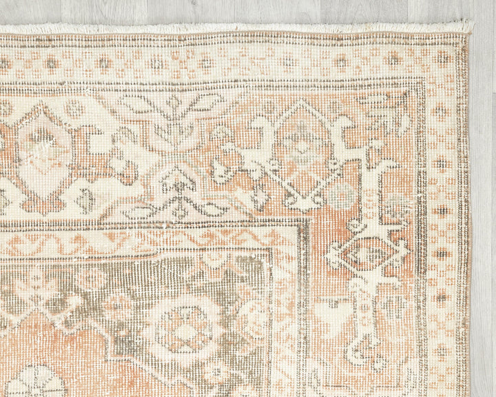 Neutral Oushak Rug 6' 11" x 3' 11" | No. VR77207