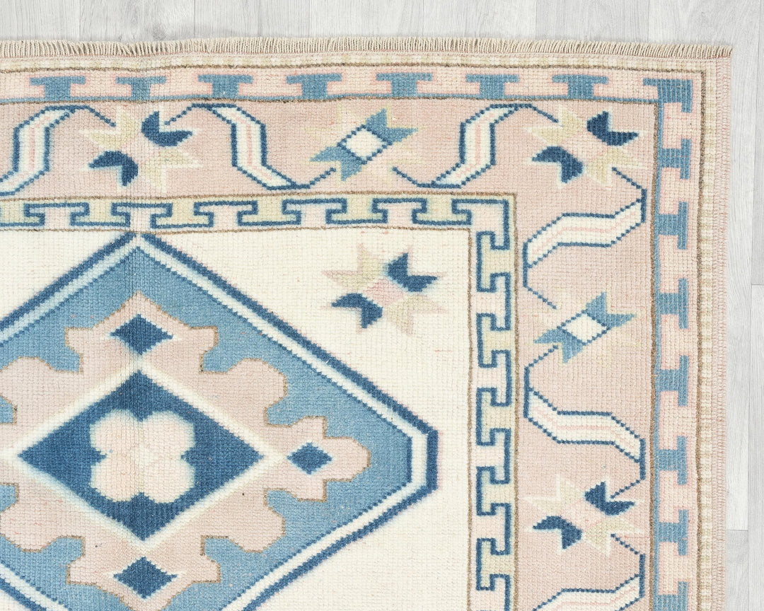 Neutral Oushak Rug 4' 4" x 6' 7" | No. VR40455