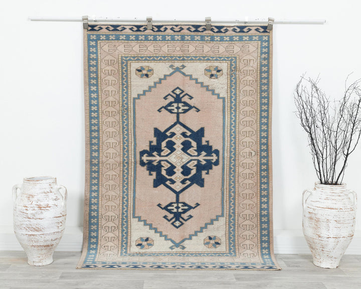 Beige Oushak Rug 4' 1" x 6' 1" | No. VR93814