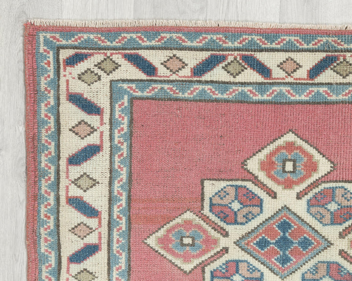 Neutral Oushak Rug 2' 11" x 4' | No. VR10272