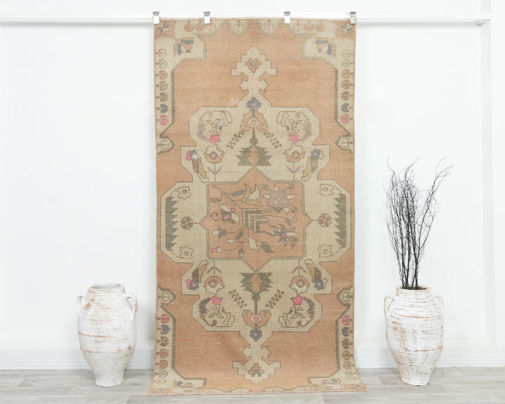 Oushak Rug 7' 5" x 3' 9" | No. VR26101