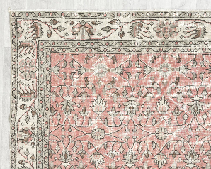 Red Oushak Rug 8' 8" x 5' 5" | No. VR52939