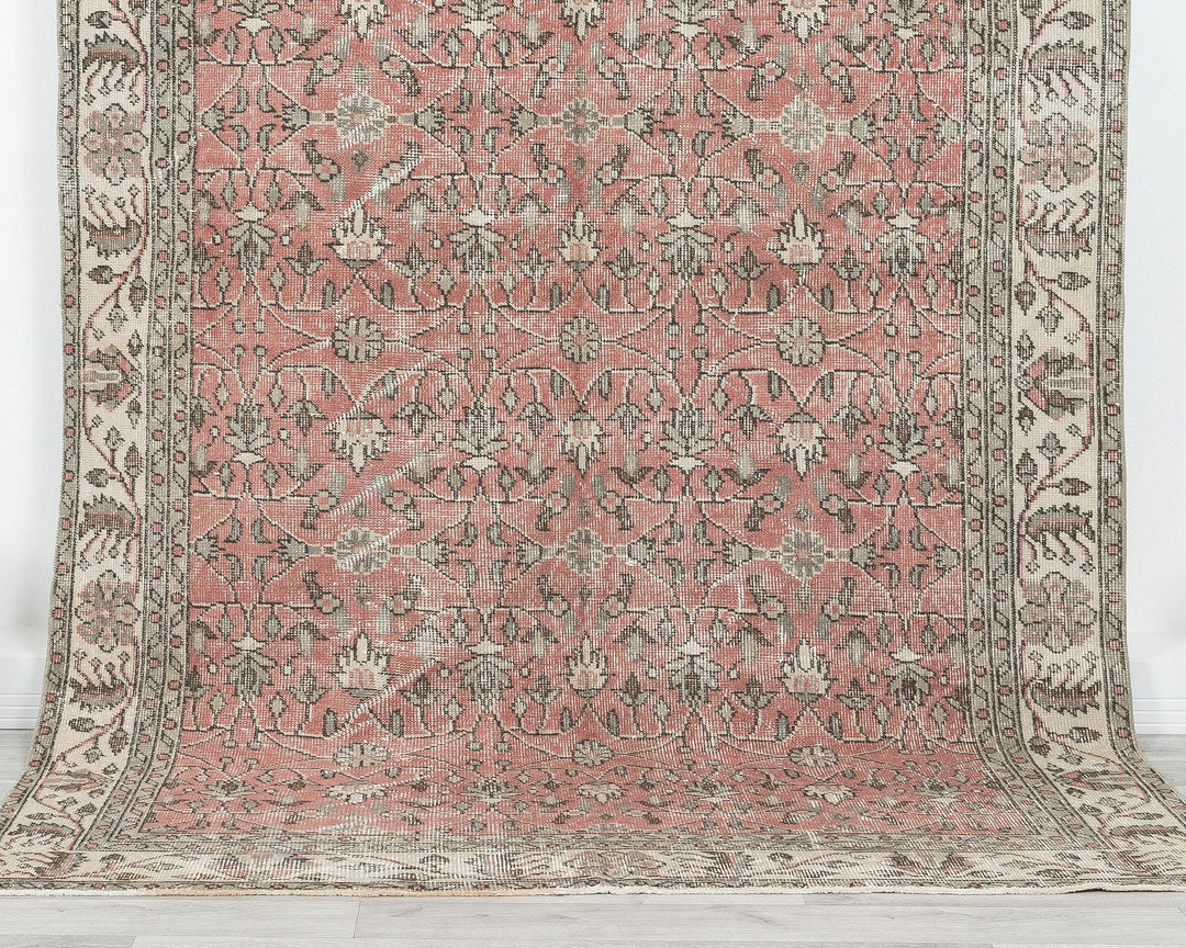Red Oushak Rug 8' 8" x 5' 5" | No. VR52939