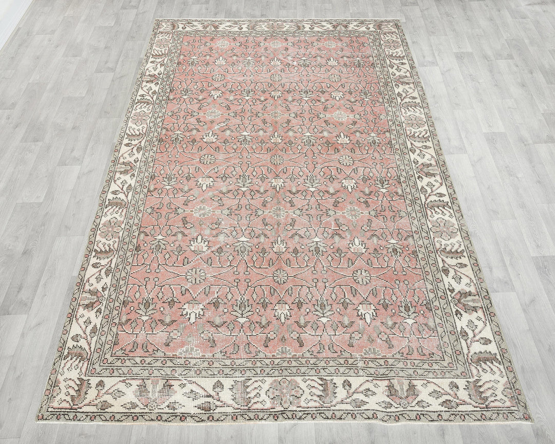 Red Oushak Rug 8' 8" x 5' 5" | No. VR52939