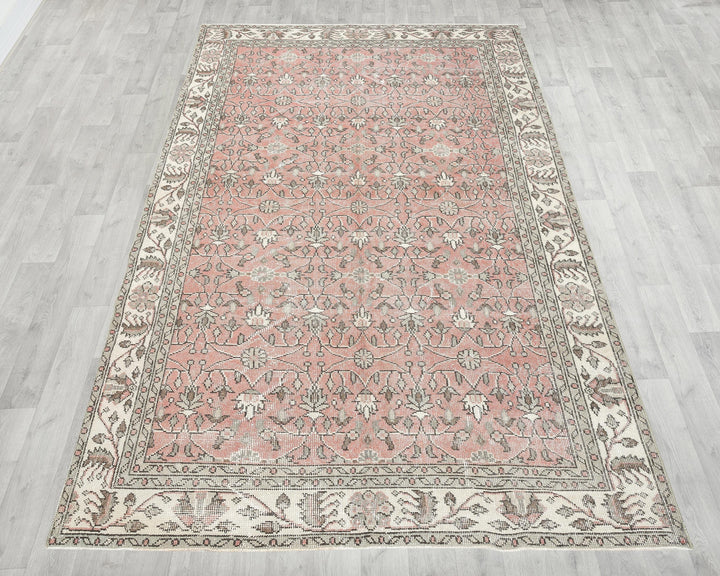Red Oushak Rug 8' 8" x 5' 5" | No. VR52939