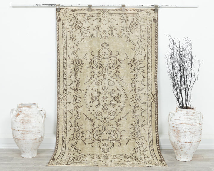 Beige Oushak Rug 3' 7" x 6' 5" | No. VR16235