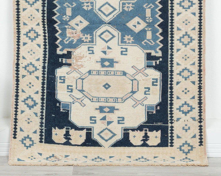 Oushak Rug 2' 10" x 4' 7" | No. VR53951