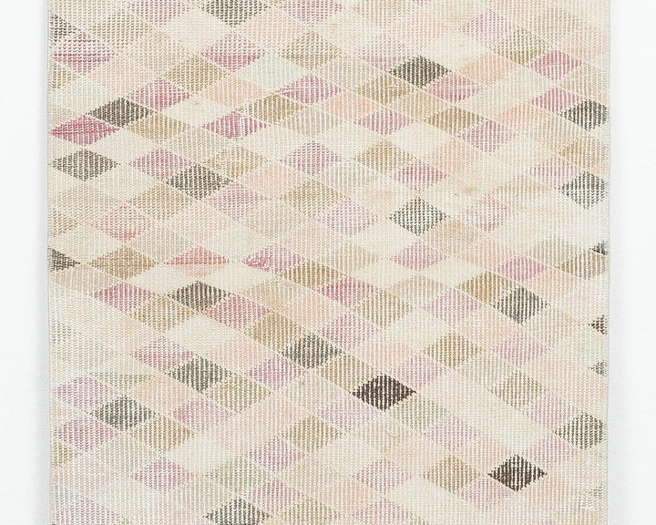Beige Oushak Rug 2' 2" x 5' 10" | No. VR67604
