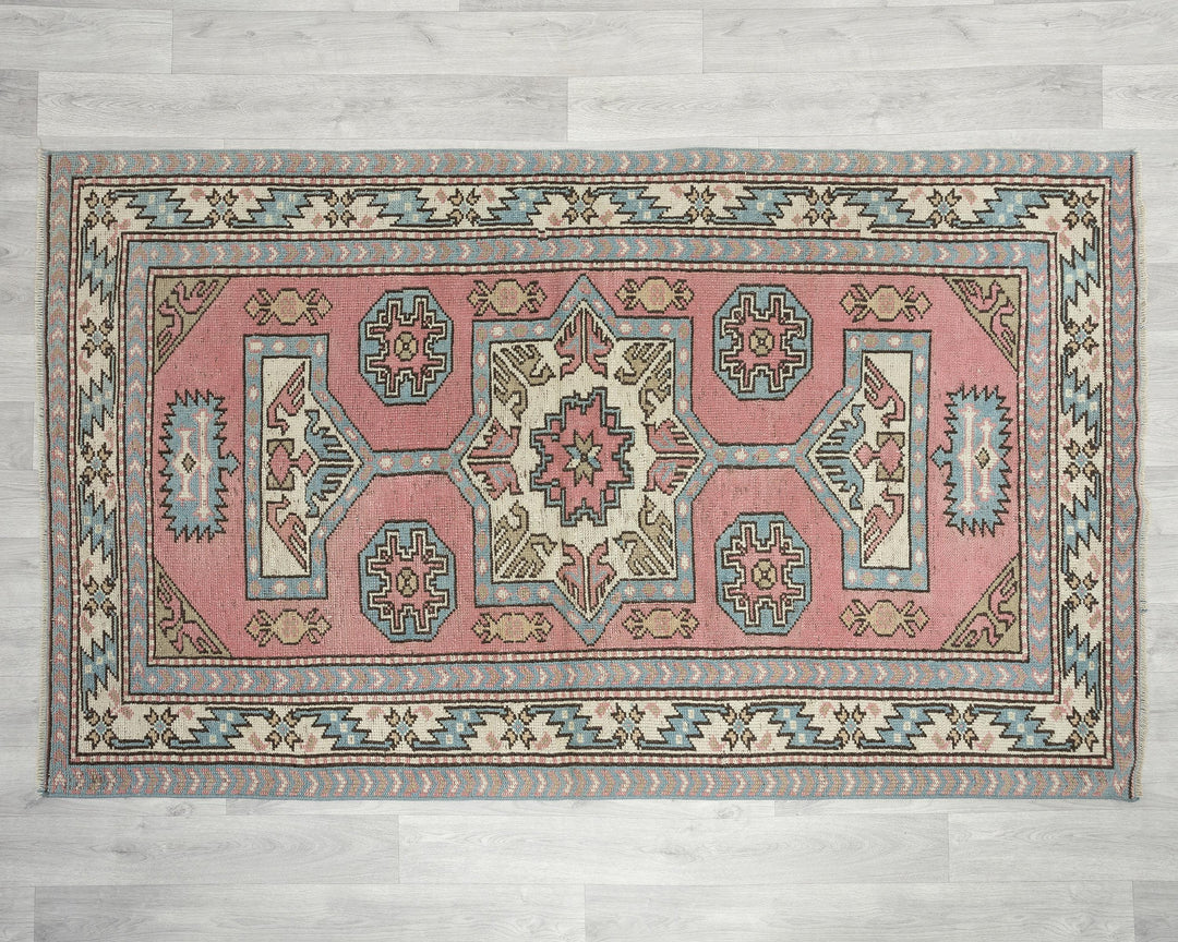 Oushak Rug 6' 8" x 3' 11" | No. VR25508