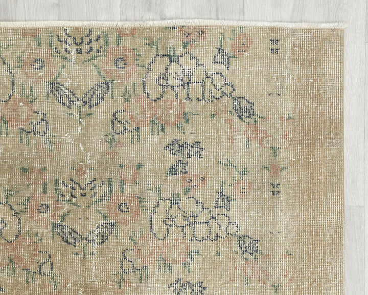 Oushak Rug 3' 7" x 6' 4" | No. VR27207