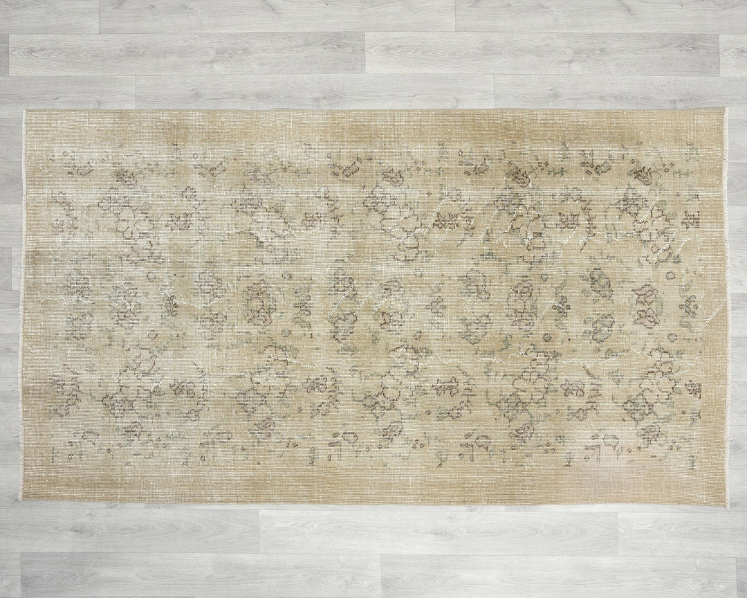 Beige Oushak Rug 6' 5" x 3' 8" | No. VR25140