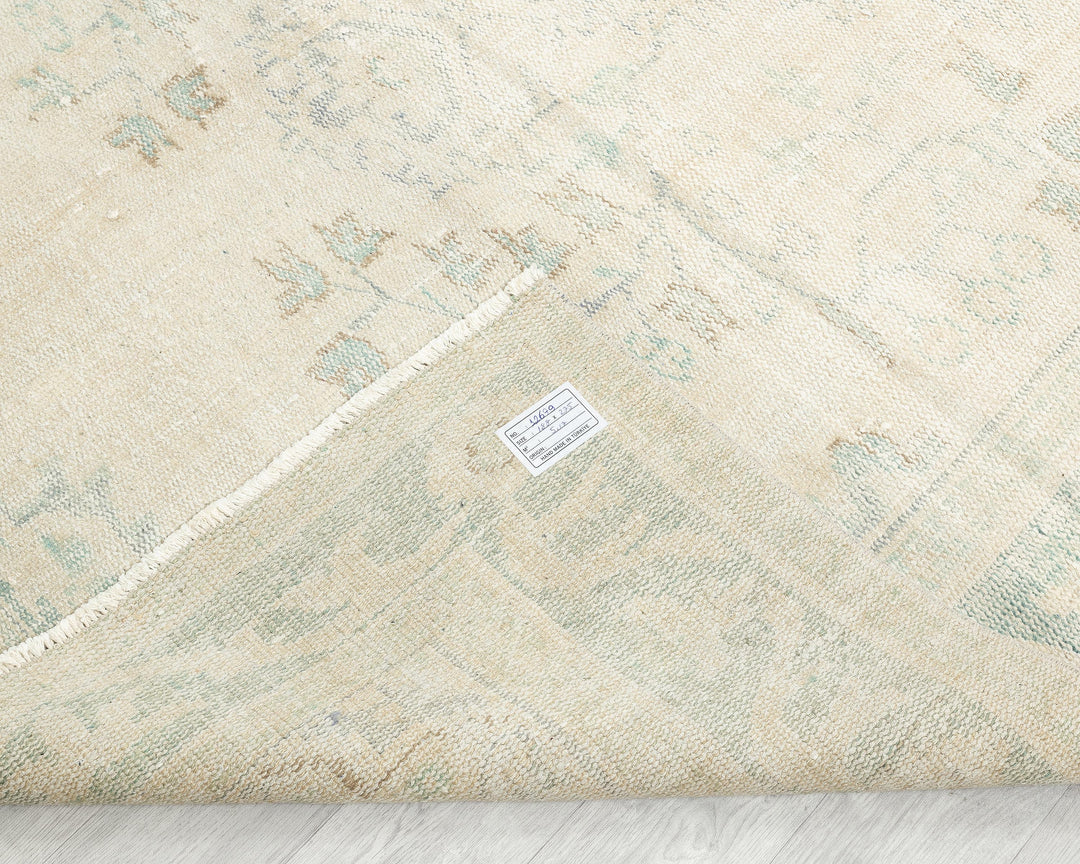 Beige Oushak Rug 6' 2" x 9' | No. VR81752