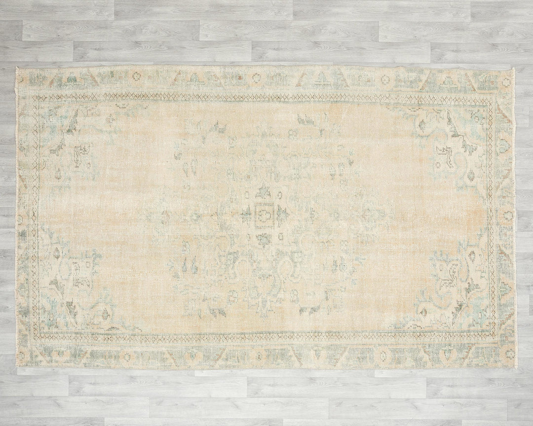 Beige Oushak Rug 5' 11" x 9' 5" | No. VR92591