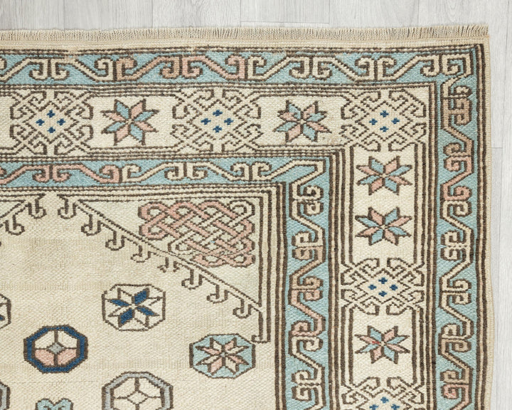 Oushak Rug 6' 3" x 4' 2" | No. VR37768