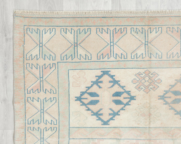 Neutral Oushak Rug 4' 7" x 6' 5" | No. VR27904
