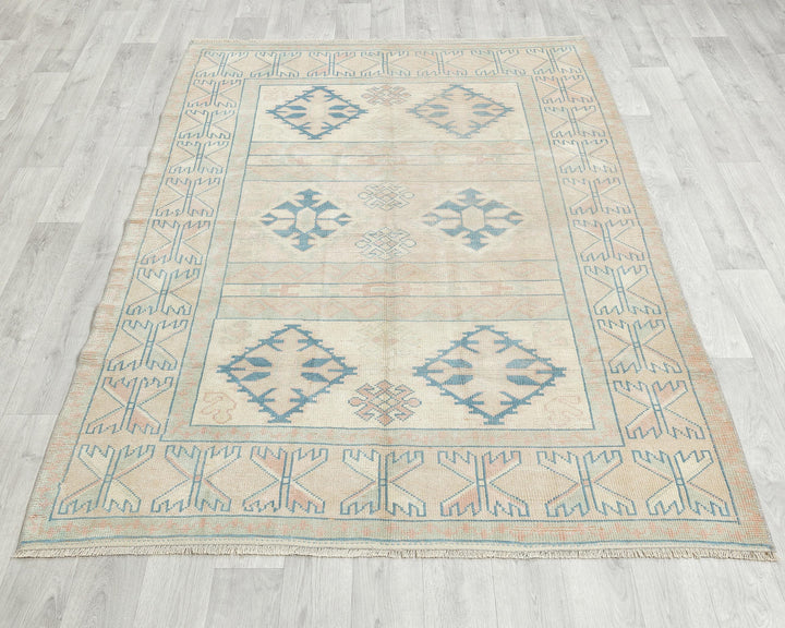 Neutral Oushak Rug 4' 7" x 6' 5" | No. VR27904