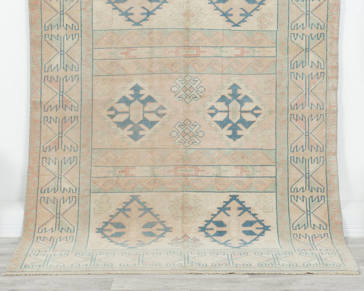 Neutral Oushak Rug 4' 7" x 6' 5" | No. VR27904