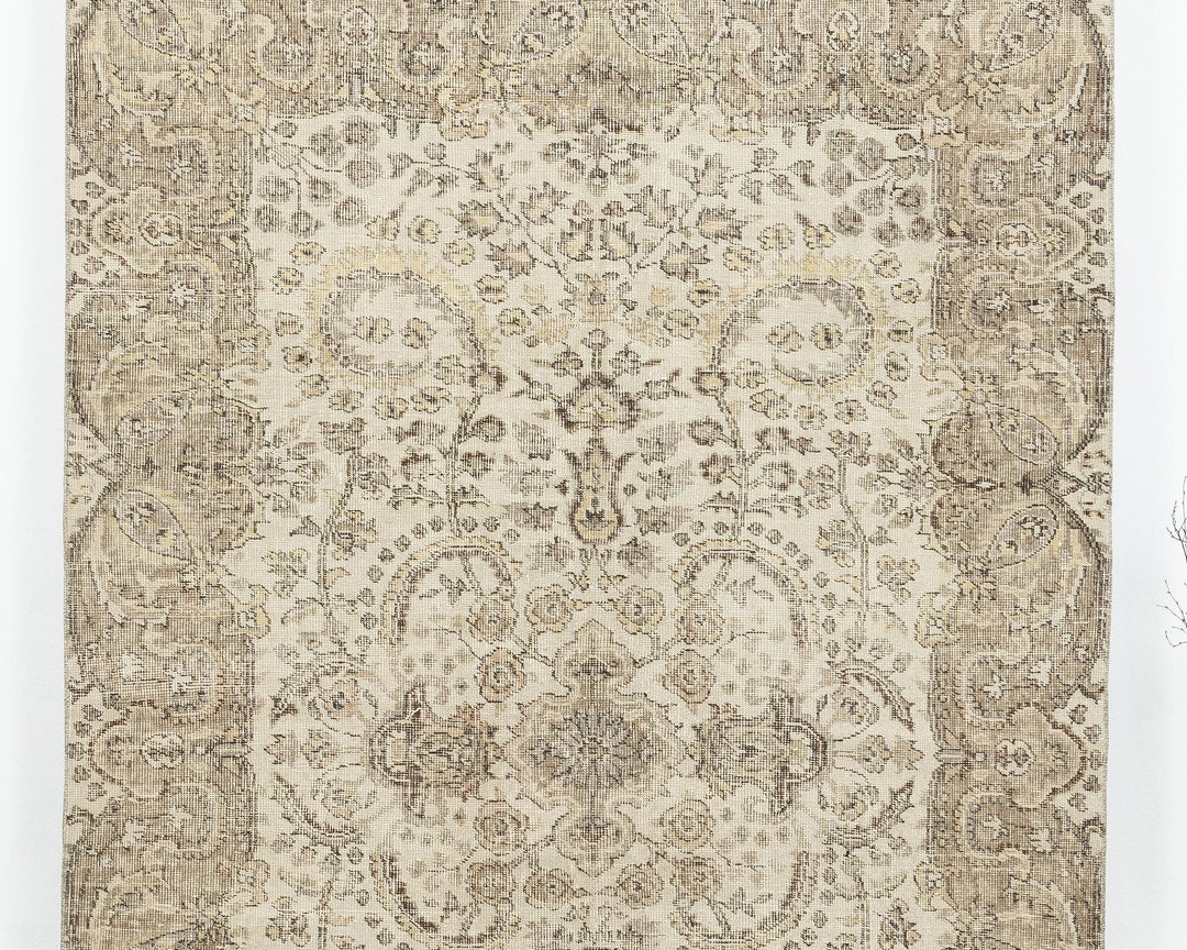 Oushak Rug 5' 2" x 8' 6" | No. VR62542