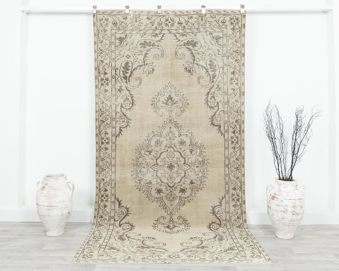 Oushak Rug 144' x 277' | No. VR37417