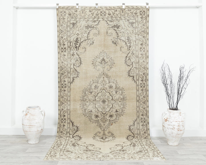 Oushak Rug 144' x 277' | No. VR37417