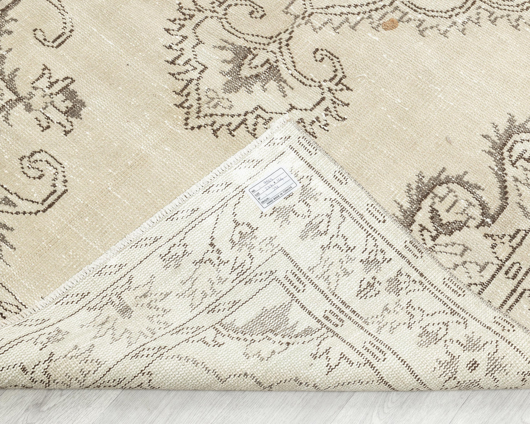 Oushak Rug 144' x 277' | No. VR37417