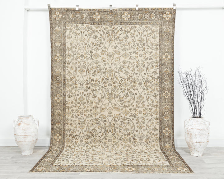 Oushak Rug 9' 4" x 6' | No. VR90847