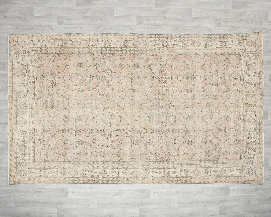 Neutral Oushak Rug 6' 4" x 10' 5" | No. VR41131